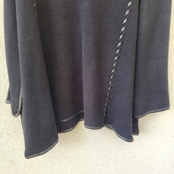 Patricia Nash Black Cape Elegant Outerwear - Picture 7 of 9